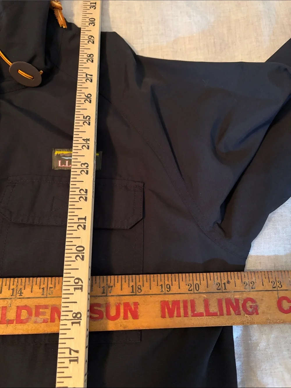 L.L.Bean Women's Black Jacket with Striped Brown and Rust Flannel Lining - Picture 5 of 8